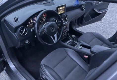 Mercedes-Benz Klasa A cena 42000 przebieg: 292000, rok produkcji 2013 z Płock małe 46